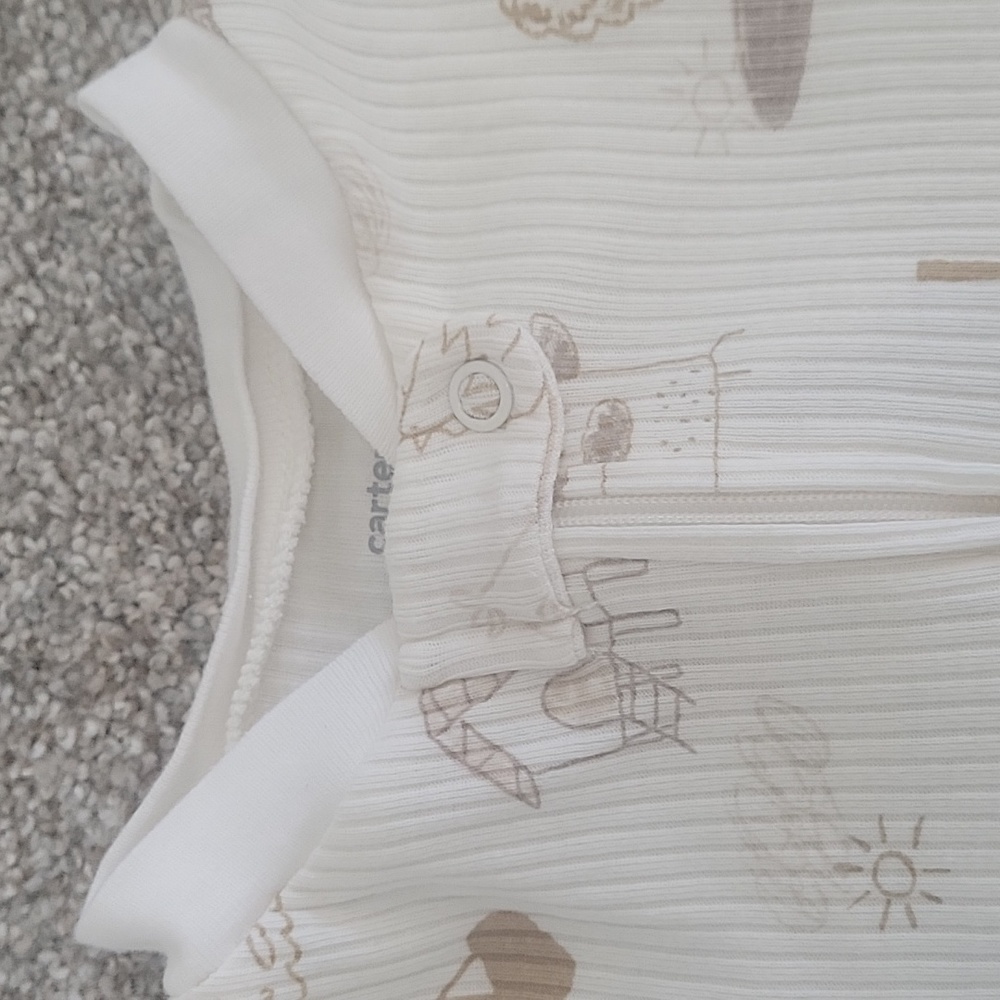 Carters 9m PJs - Picture 4 of 6